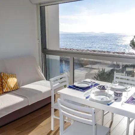 Studio Athena Port-4 *