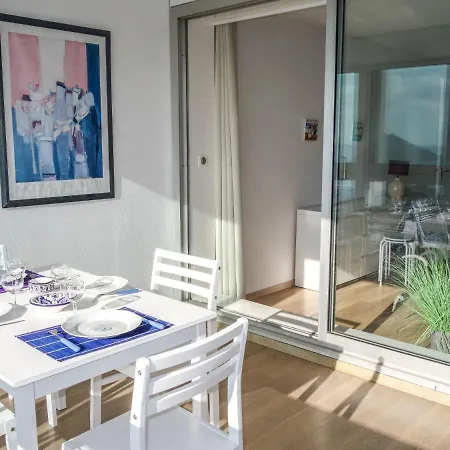 Studio Athena Port-4